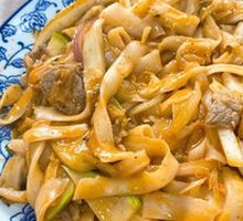 Beef Daoxiao Noodles