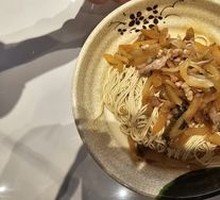 Pickled mustard greens with pork stir-fry noodles