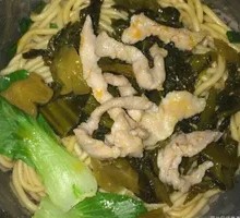 Secret-Style Pickled Cabbage Noodle Soup