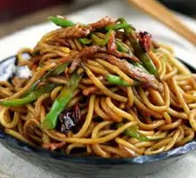 Shredded Pork with Greens Stir-Fried Noodles