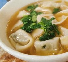 全家福生馄饨