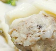 Spicy Pork Dumplings with Fresh Meat Filling