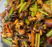 Spicy Squid in Dry Pot