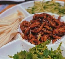 Beijing-style Shredded Pork in Soy Sauce
