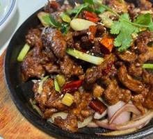 Iron Plate Grilled Meat
