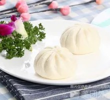 Orleans Chicken Leg Bun