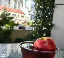 One Apple (Cold Brew)