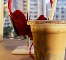 Light Cheese Sweet Wine Latte