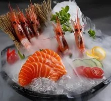 Salmon and Sweet Shrimp Platter