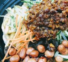 Zhajiangmian