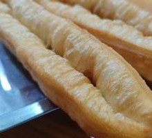 Alum-free fried dough sticks