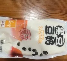 Black Soy Milk