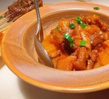 Braised Yellow Beef with Potatoes from Dabie Mountains