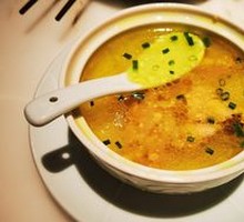 Huángshān Stone Ear Chicken Soup with Old Hen