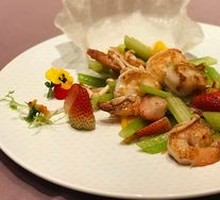 Stir-Fried Shrimp Balls with Celery
