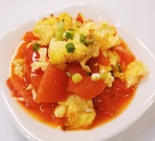 Tomato and Egg Stir-Fry