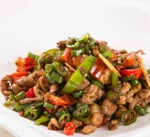 Stir-Fried Chicken Cubes