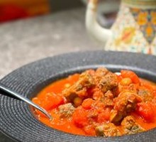 Xinjiang Tomato Slow-Cooked Beef Brisket