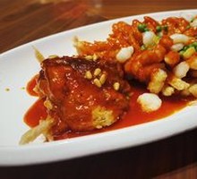 Signature Suzhou-style Mandarin Fish