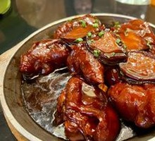 Braised Abalone with Pig Trotters