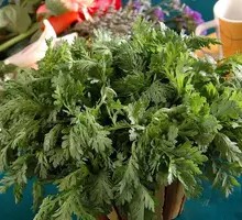 Chinese chrysanthemum greens