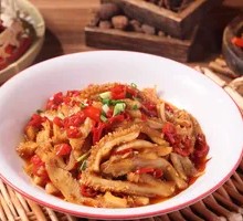 Sour Radish with Beef Tripe