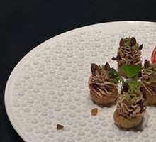 Scallion Oil Cake with Foie Gras