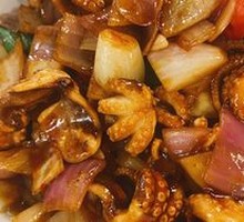 Stir-fried Octopus in Sauce