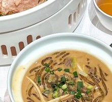 Sand Garlic Noodles