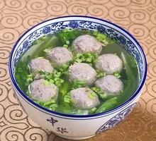 Fresh Beef and Ox Tendon Meatball Soup