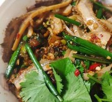 Beef Tripe with Rice Noodles