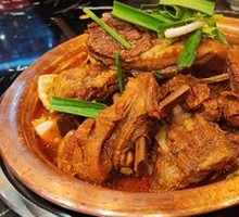 Lao Li's Family Feast