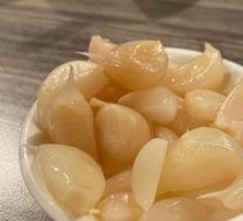 Sweet Pickled Garlic