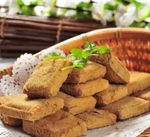 Pan-fried Haining Stinky Tofu