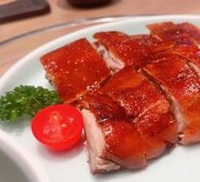 Hanging Roasted Pipa Duck