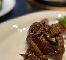 Thick Beef Steak with King Oyster Mushroom