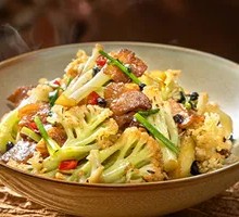 Stir-fried Cauliflower with Pork