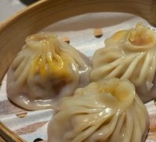 Crab Roe Soup Dumplings