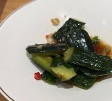炝拌胡麻油黄瓜