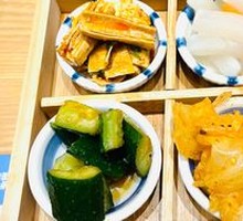 Four-Grid Assorted Vegetables