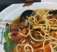 Sauce-Braised Intestine Noodle Soup