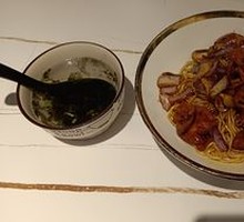 Sauce-Braised Intestine Noodles