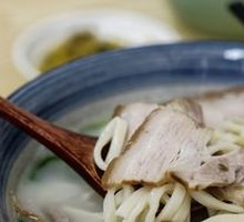Fish Soup Braised Pork Noodles
