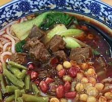 Braised Beef Rice Noodles