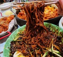 Korean Fried Noodles with Sauce