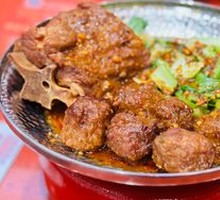 Sauce Bone Meatball Pot
