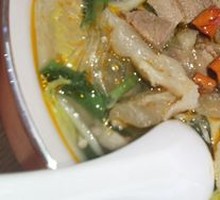 Spicy and Sour Beef Soup