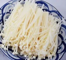 Enoki Mushroom