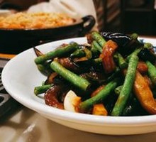 Eggplant with Green Beans Braised