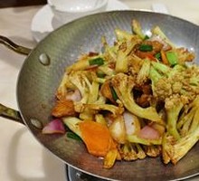 Spicy Stir-Fried Organic Cauliflower